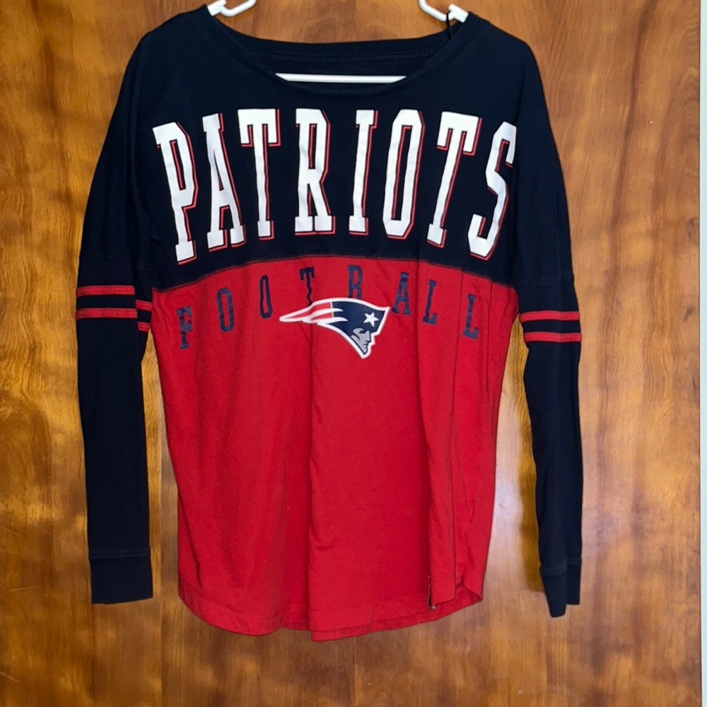 Long Sleeve New England Patriots Tee